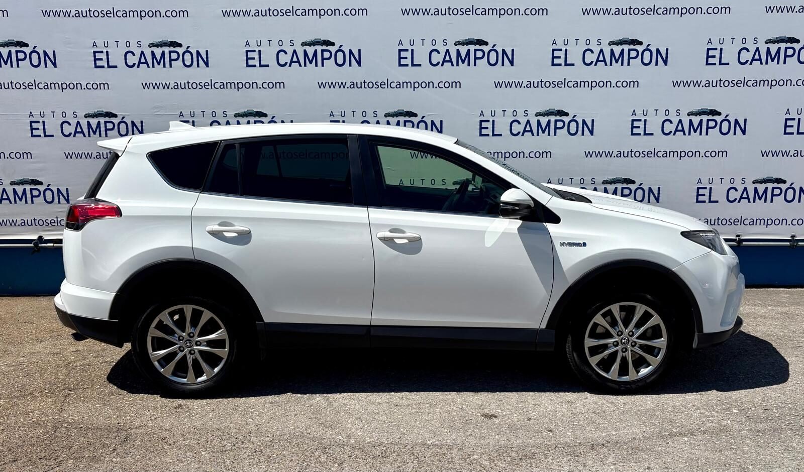 TOYOTA Rav-4 2.5 Hybrid 2WD Advance 197