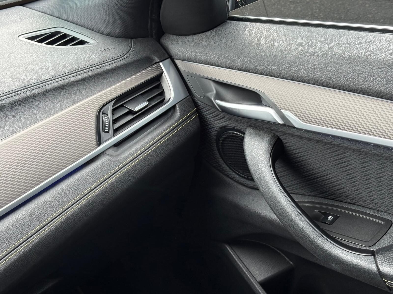 BMW X2 sDrive 18d M 150