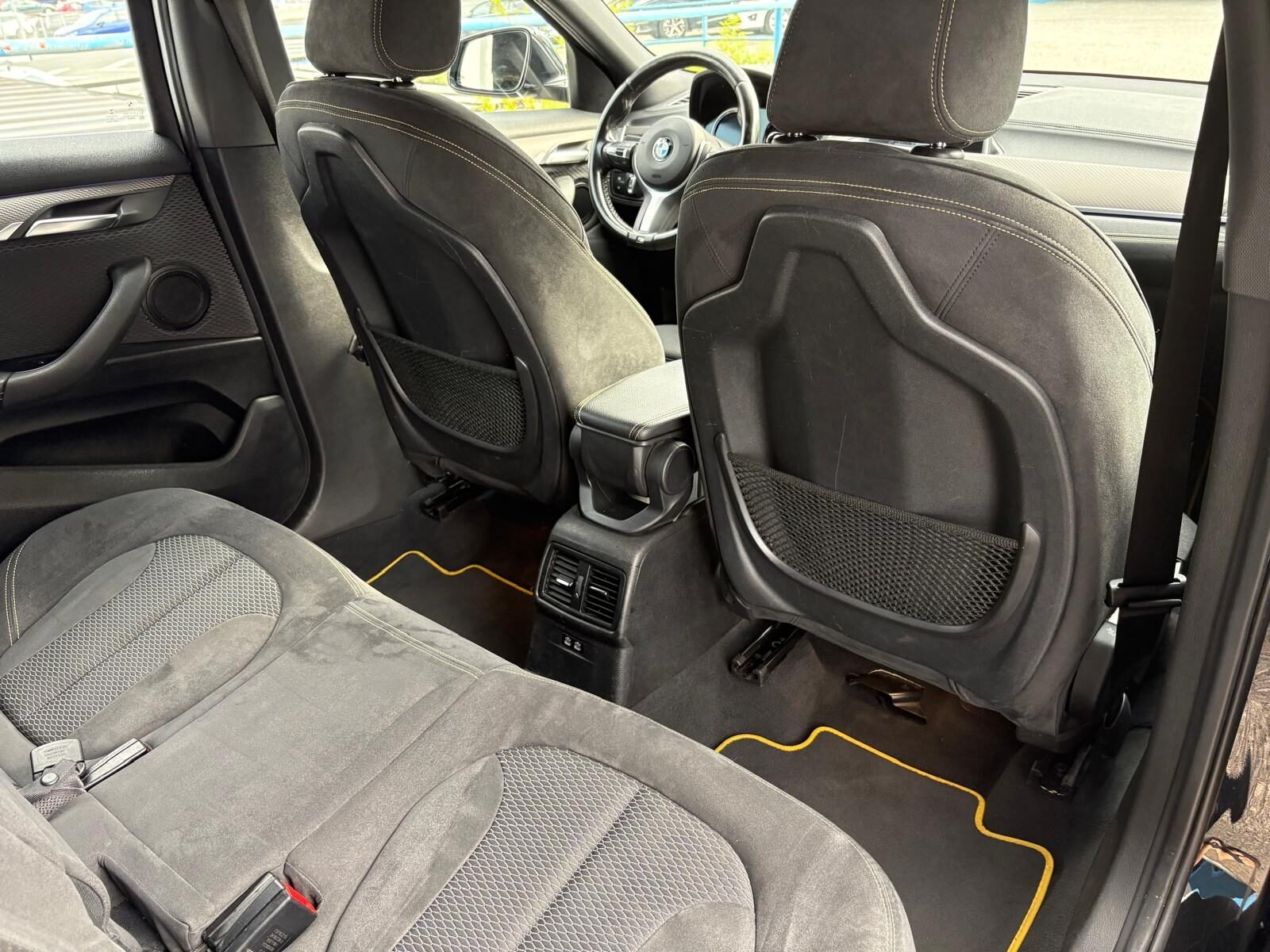 BMW X2 sDrive 18d M 150