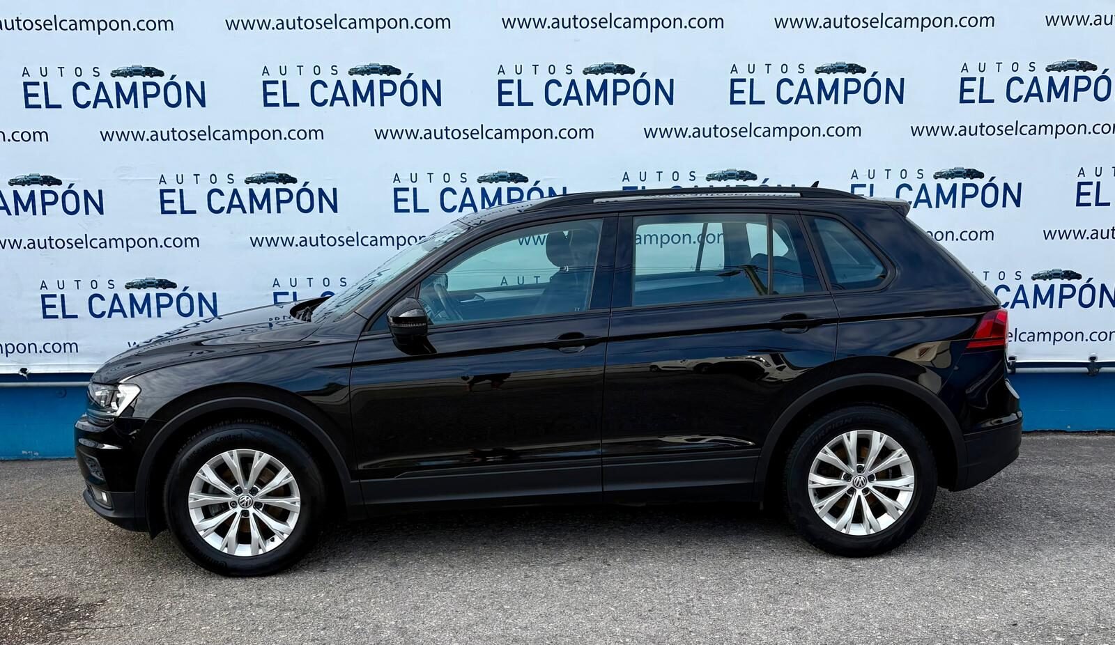 VOLKSWAGEN Tiguan 2.0 TDI Black & White 116