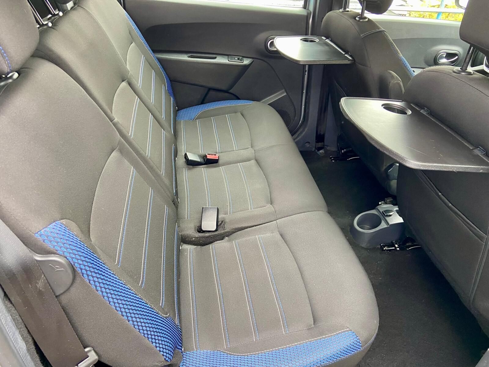 DACIA Lodgy 1.5 dCi Blue Stepway Serie Limitada Aniversario 116