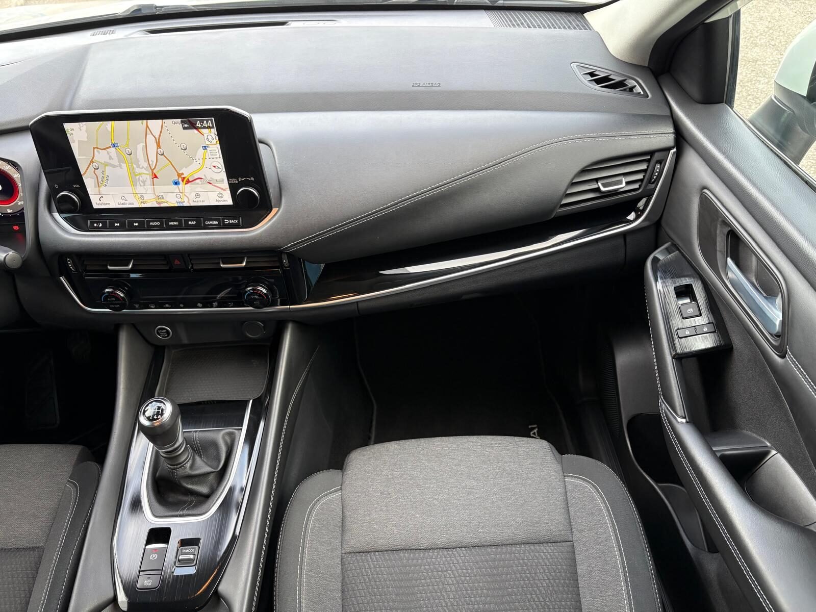 NISSAN QASHQAI 1.3 DIG-T N-Connecta 140