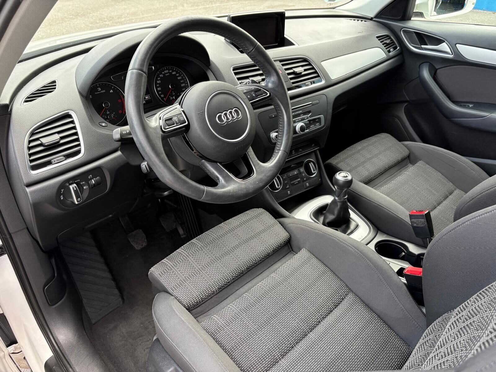 AUDI Q3 2.0 TDI Sport 150