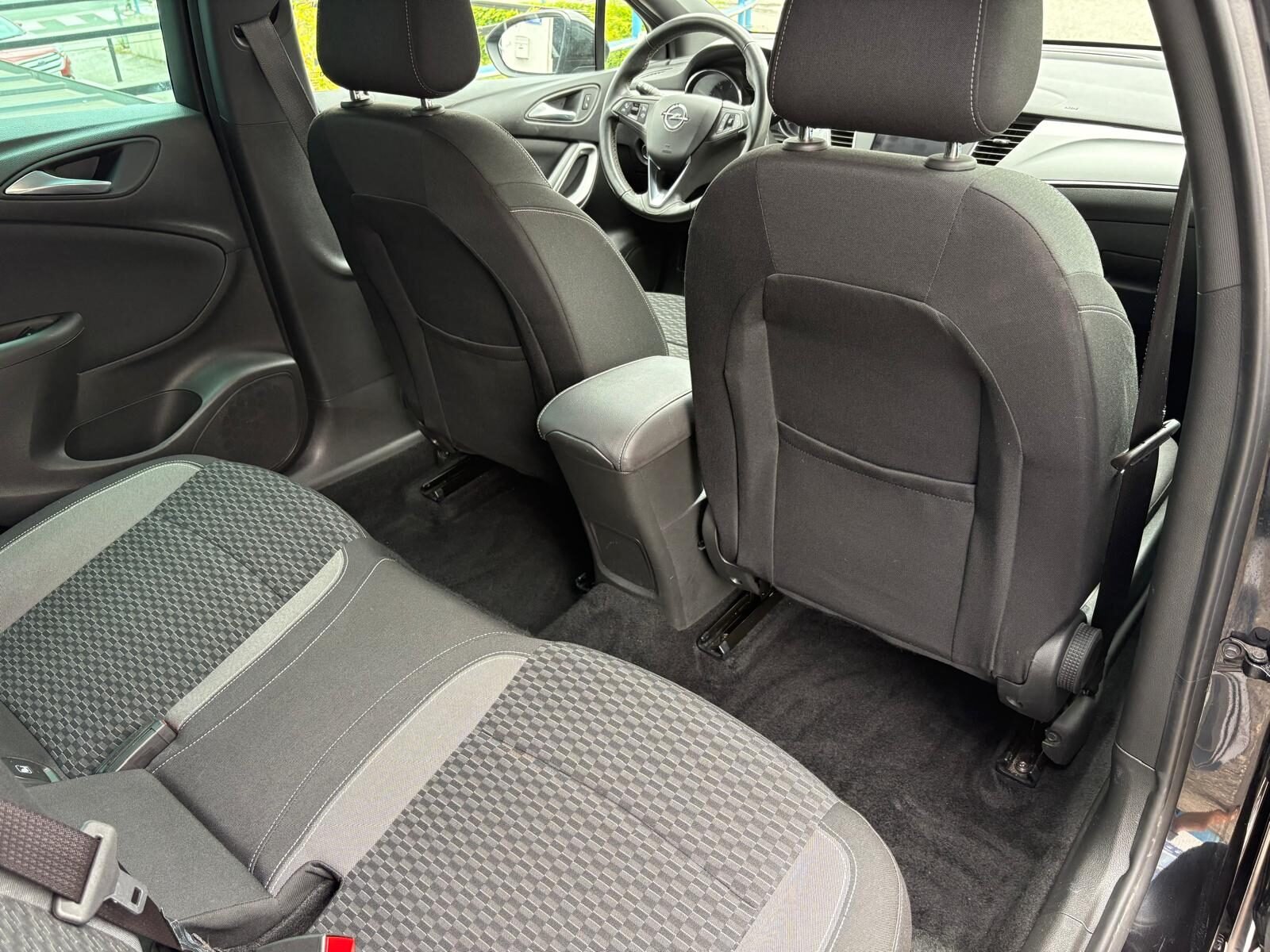 OPEL Astra ST 1.5D GS Line 122