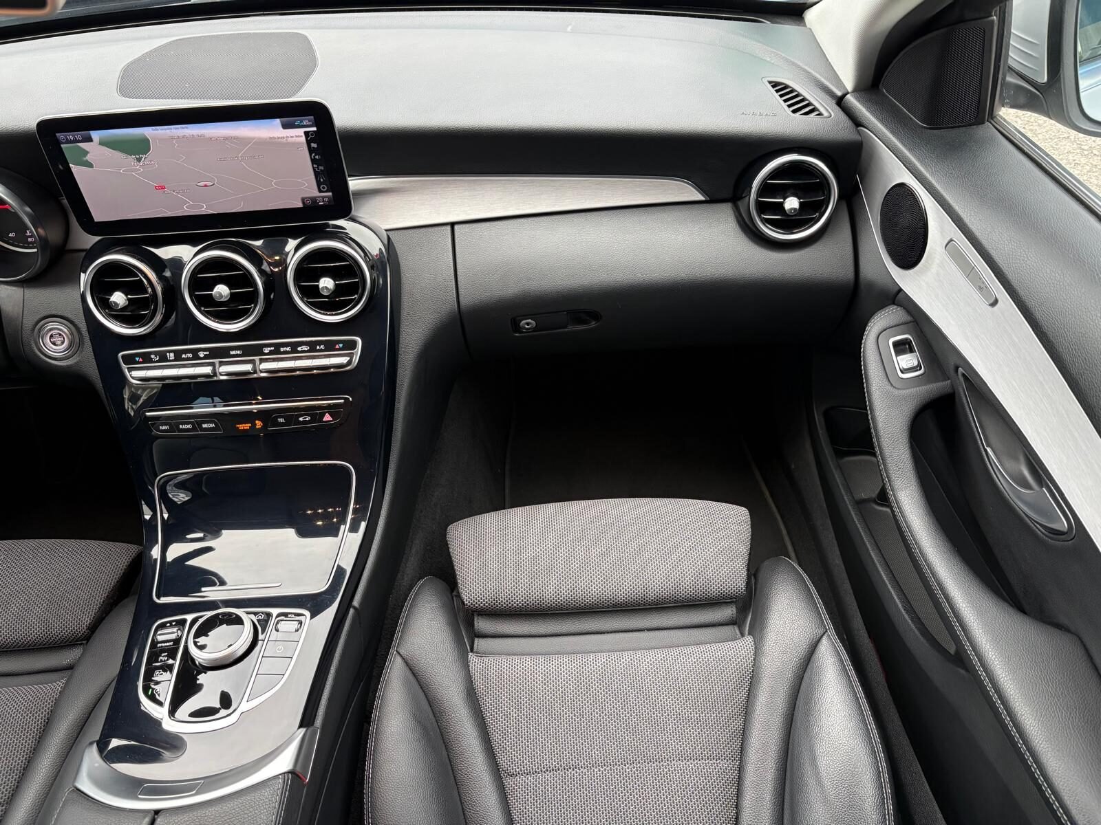 MERCEDES-BENZ Clase C C 220d 4Matic -G-Tronic 194