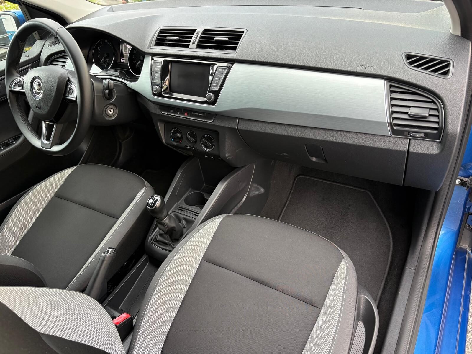SKODA FABIA 1.0 MPI Ambition 75