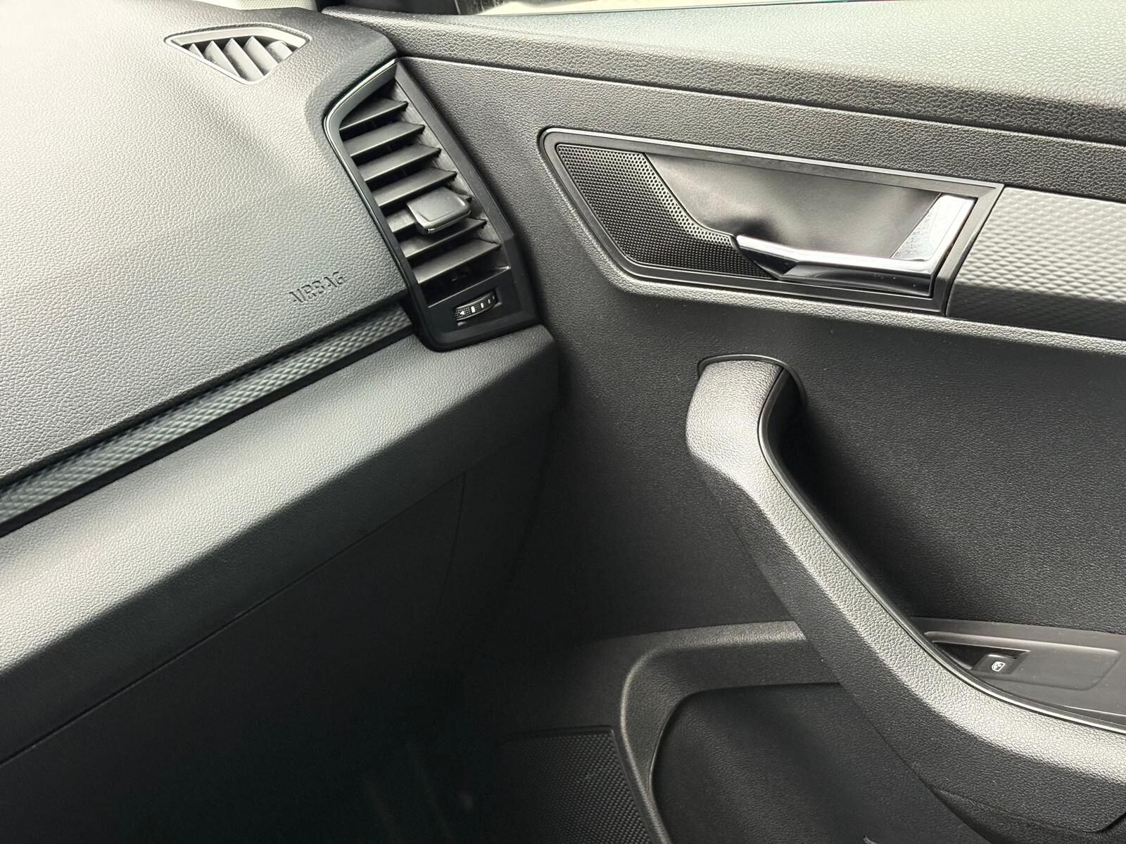 SKODA Karoq 1.0 TSI Active 110