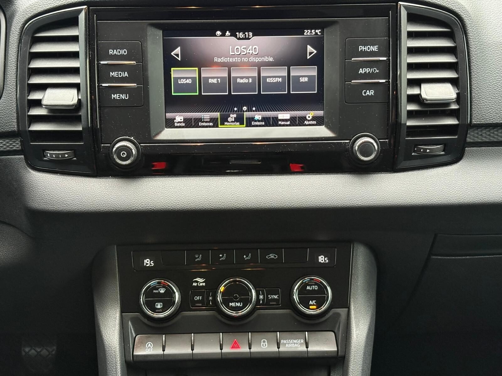 SKODA Karoq 1.0 TSI Active 110