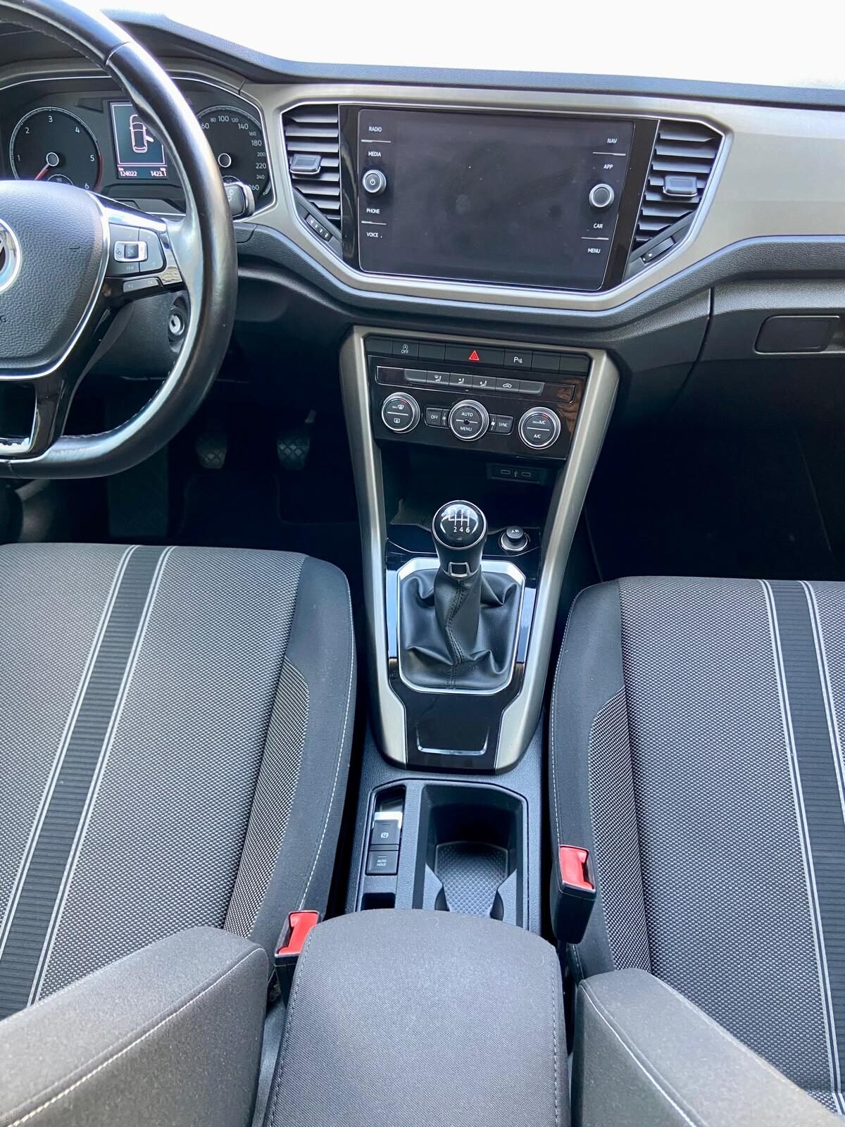VOLKSWAGEN T-Roc 2.0 TDI Advance 115