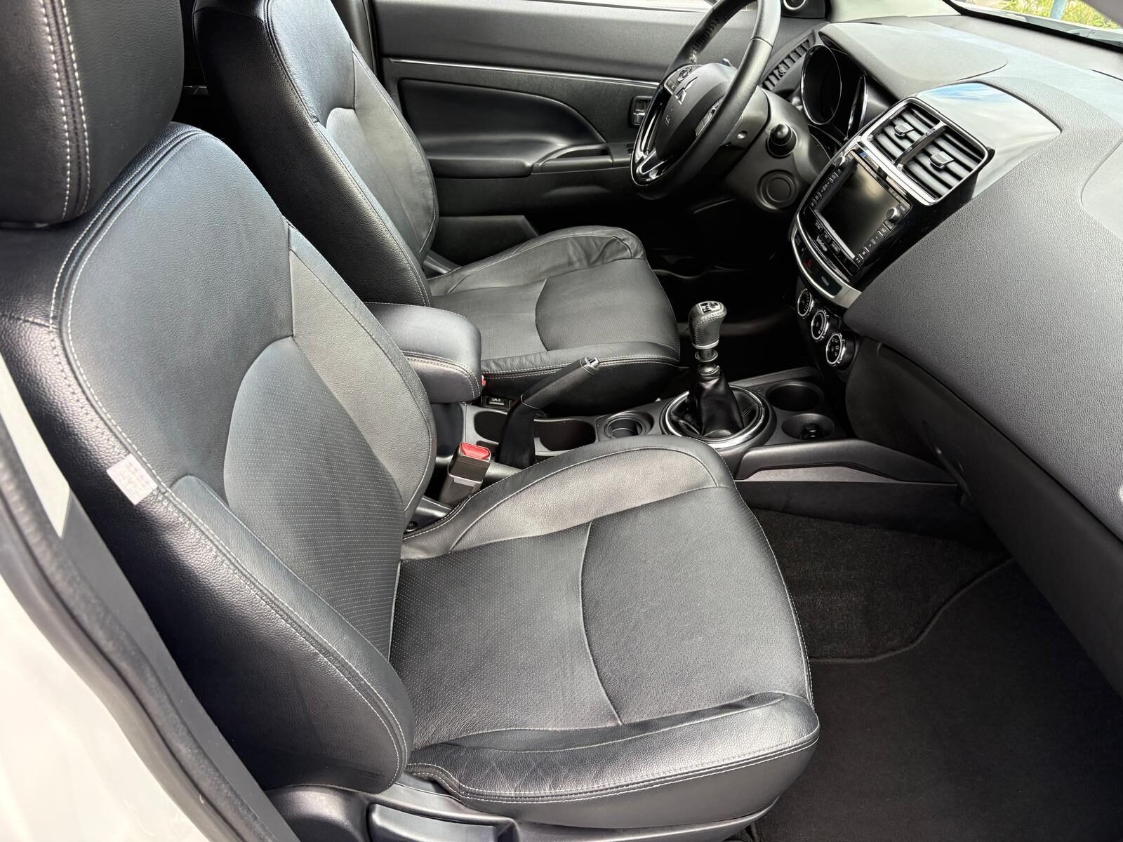MITSUBISHI ASX 160 DI-D Kaiteki 114