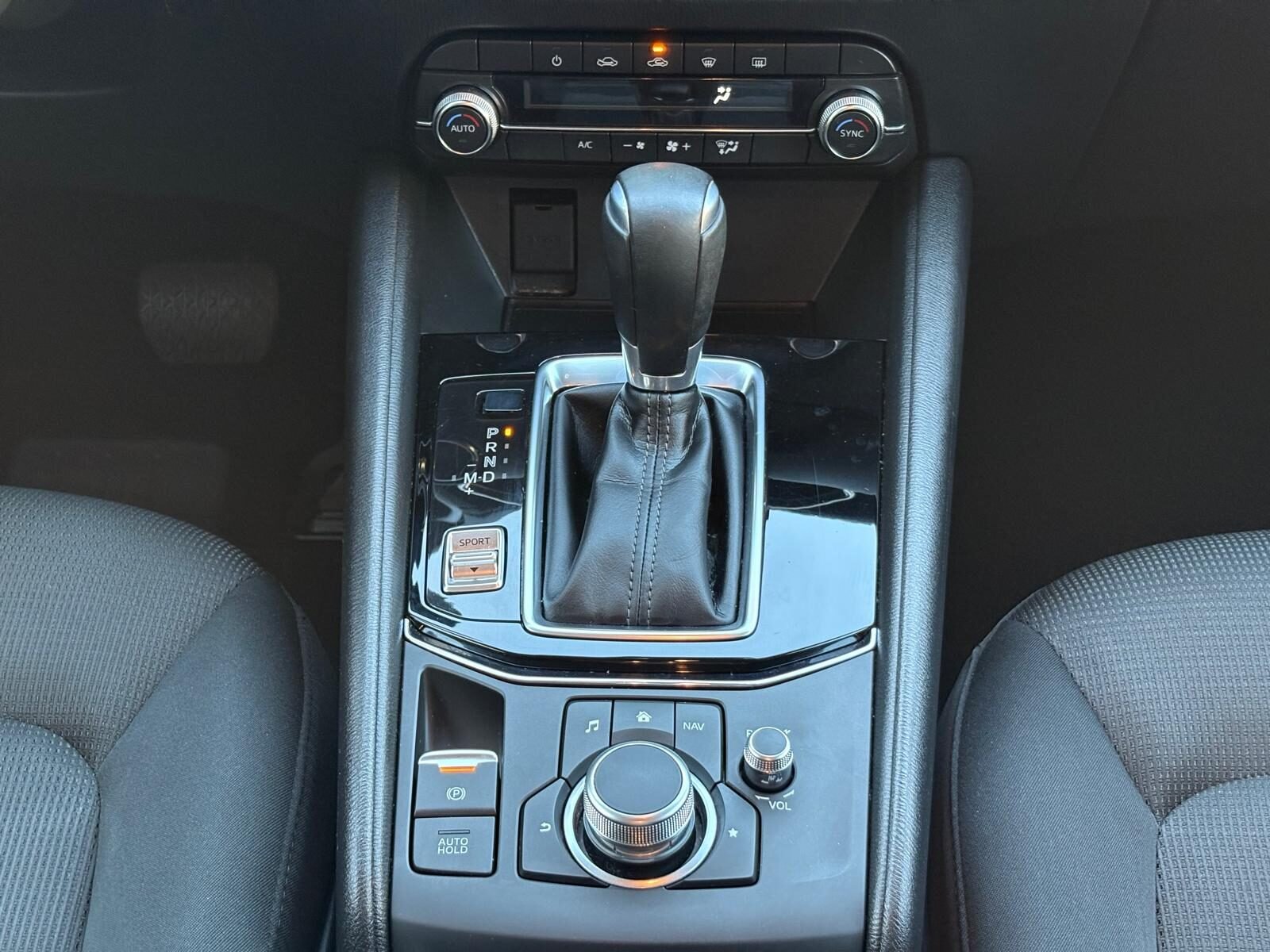 MAZDA CX-5 2.0 Skyactiv-G Evolution Navi Aut. 165