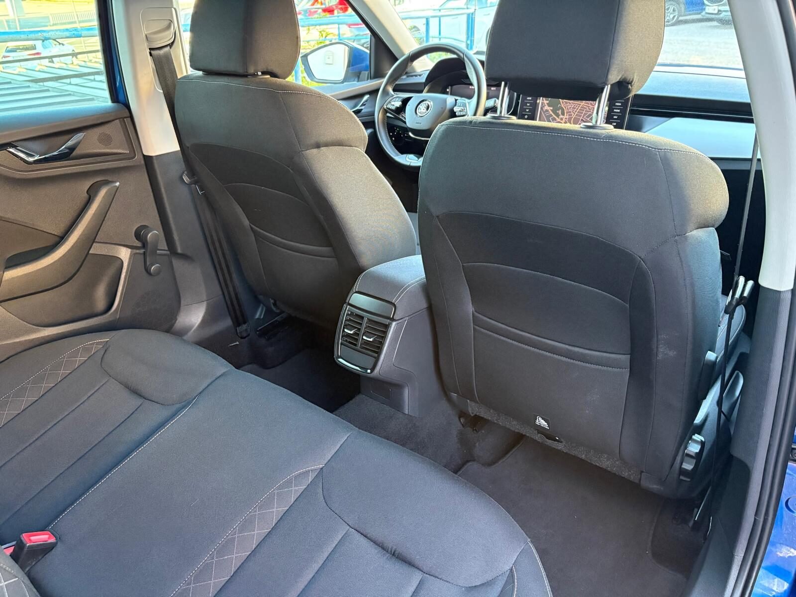 SKODA Kamiq 1.0 TSI Emotion DSG 110