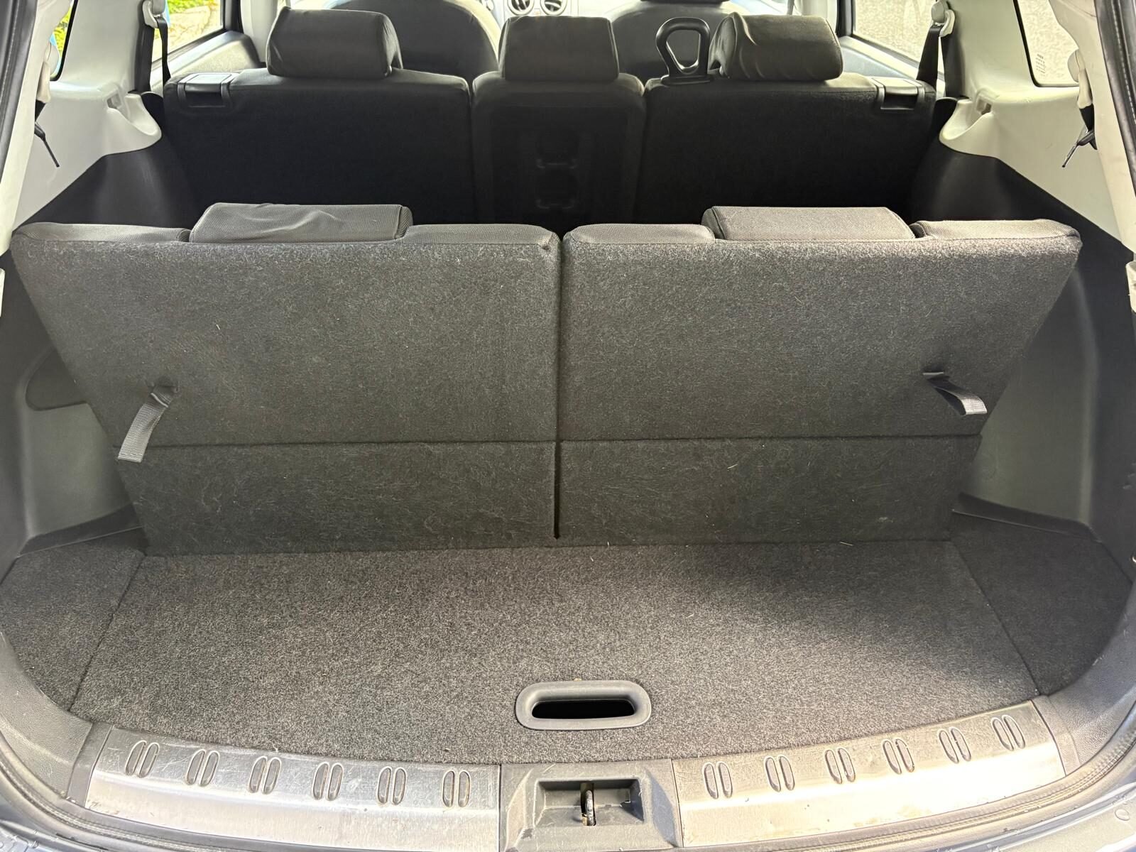 NISSAN QASHQAI +2 1.5dCi Tekna Sport 18" 104
