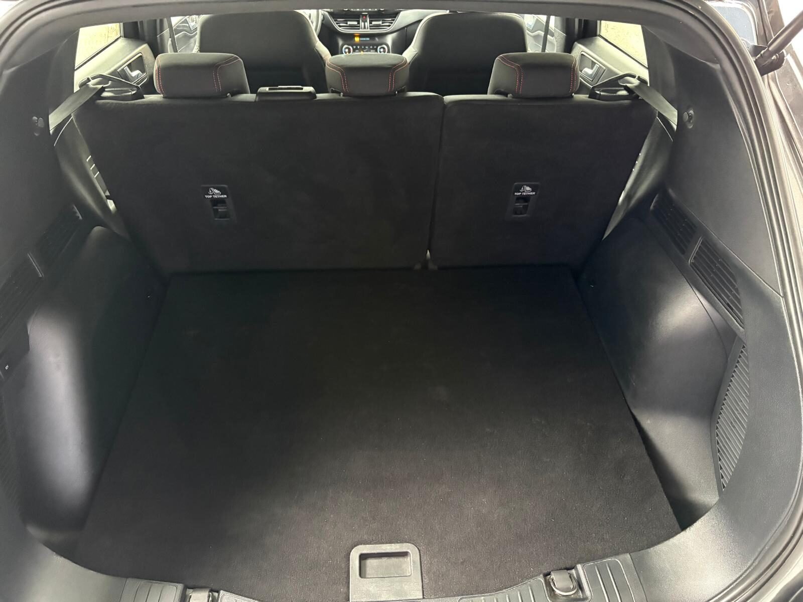 FORD Kuga 1.5 Ecoblue 4x2 ST-Line 120